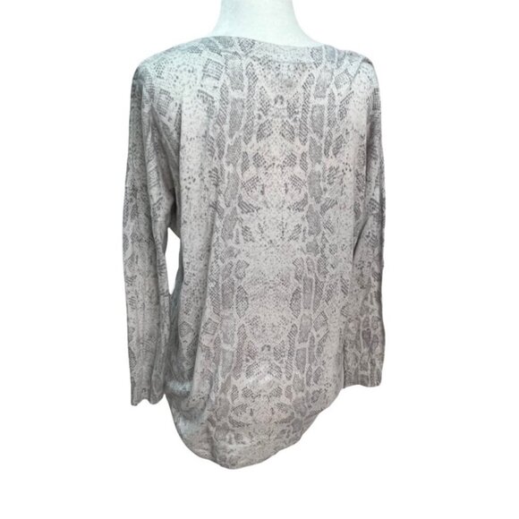 joie Animal Print Long Sleeve Sweater Lightweight Size S - Picture 3 of 10